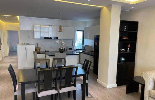 Kirkos Apartment | Luxurious 3-bedroom apartment with WiFi in Bole Addis