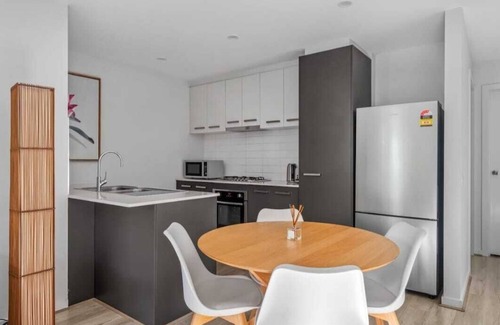 Hadfield House | Luxurious 3-Bedroom Retreat