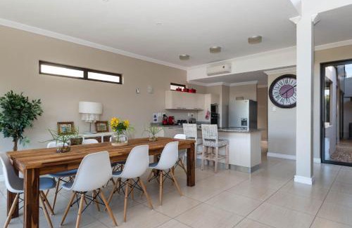KwaDukuza House | Luxurious 44 Sovereign Sands