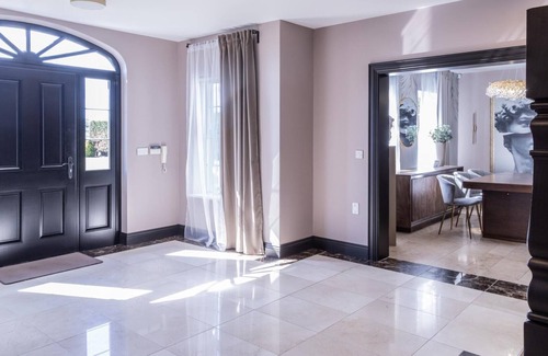 Magherafelt House | Luxurious 4BD family Retreat in Magherafelt