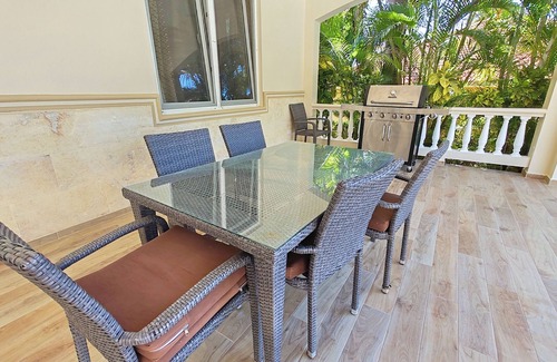 Urbanizacion Tavarez Villa | Luxurious 5-Bedroom Villas with Private Pools in Secure Gated Community +Bonus