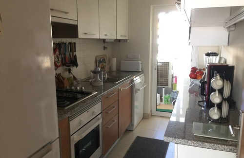 Canada Apartment | Luxurious apartment with sea view, swimming pool, private solarium, and 30 glowing reviews