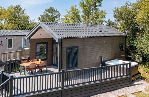 Kilgetty House | Luxurious and contemporary caravan.