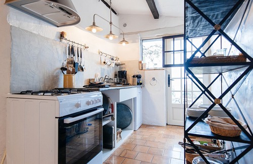 Mons Other | Luxurious and Family friendly Olive Farm House Apartment with beautiful interior