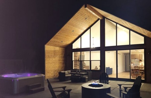 Roslyn House | Luxurious and Private New Suncadia Cabin!