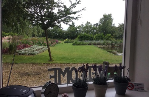 Koudekerke Apartment | Luxurious and romantic cottage in the countryside only 2 km from the sea.