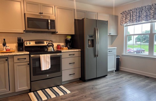Middletown House | Luxurious and spacious townhome with all necessary amenities awaits your stay.