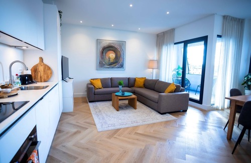 Bussum Apartment | Luxurious and tastefully furnished apartment in heart of Bussum