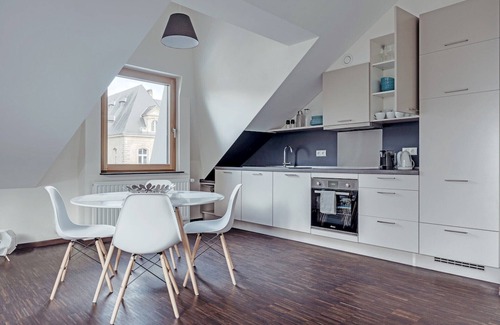 Dommeldange Apartment | Luxurious apartment 104 55,00 m2 with one double bedroom 2-4 persons