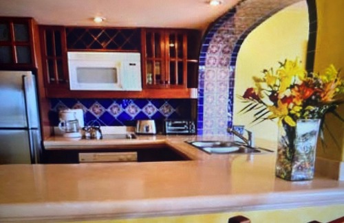 Puerto Aventuras Condo | Luxurious beachfront condo on Riviera Maya, 2 bdrm, large balconies, 1575 sq ft