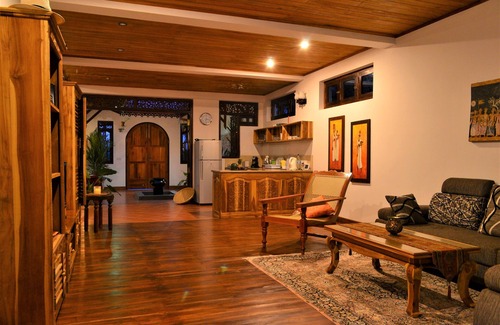 Ranna Villa | Luxurious beach villa with private pool and garden near Tangalle. 4 bedrooms