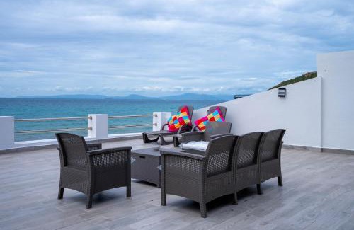 Mediouna Villa | Luxurious Beachfront Villa Playa Blanca