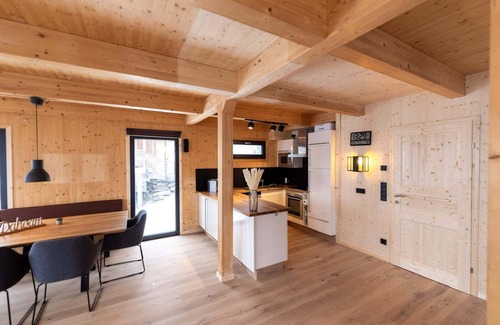 Turracher Hohe Ski Chalet | Luxurious chalet with outdoor whirlpool