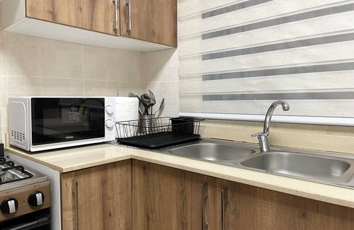 Cocody Apartment | Luxurious City Getaway: 5* Location - Free Private Chef + Airport Pickup