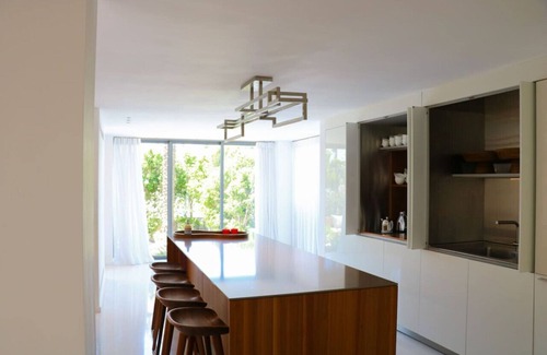 Herzliya Pituach House | Luxurious Coastal Villa with Pool Near the Beach