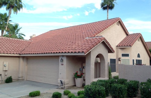Scottsdale Hills House | Luxurious Deluxe Patio Home in Beautiful North Scottsdale. Free WiFi