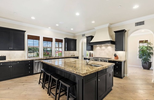 Palm Springs House | Luxurious Desert Villa, Perfect for Longer Stays w/Golf, Lake & Mtn Views