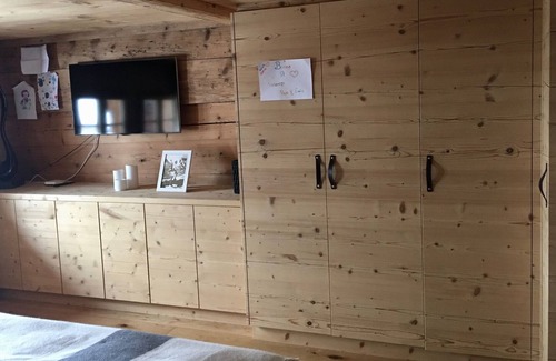 Gstaad Apartment | Luxurious designer apartment in a typical old chalet in the Bernese Oberland
