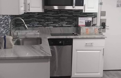 Southwest Orlando Condo | Luxurious Disney Condo with amazing Location, and views with Wi-Fi and Cable TV