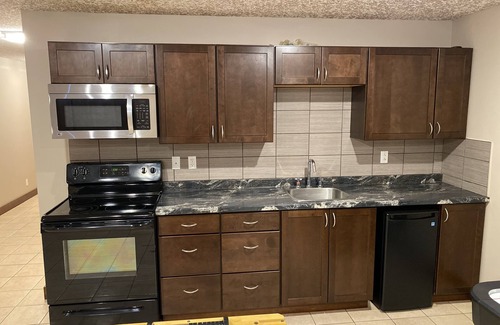 Red Deer House | Luxurious home to relax at with family and friends