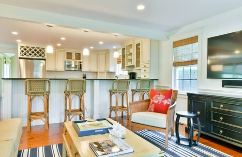 Nantucket House | Luxurious Island Escape: Spacious, Ideally Located Near Surfside Beaches & Town