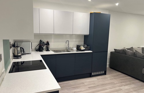 Chatham Apartment | Luxurious Kinzo 2bed apartment
