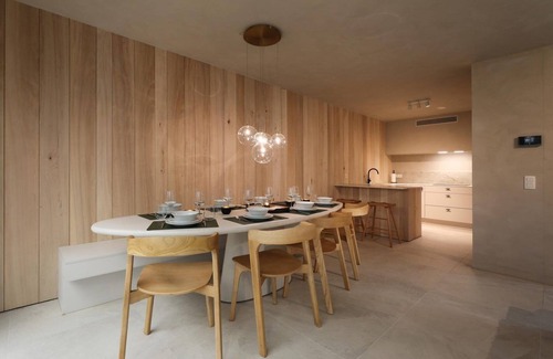 Zolder House | Luxurious lodge for 8 guests in Belgian Limburg, featuring abundant natural light, modern amenities, and a tranquil, nature-rich environment.