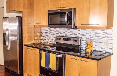 Atlantic Station Area House | Luxurious Midtown Loft