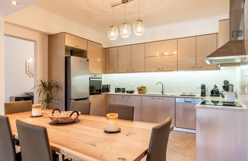 Afandou Villa | Luxurious Μodern Beachfront Villa with Private Swimming Pool ideal for Family