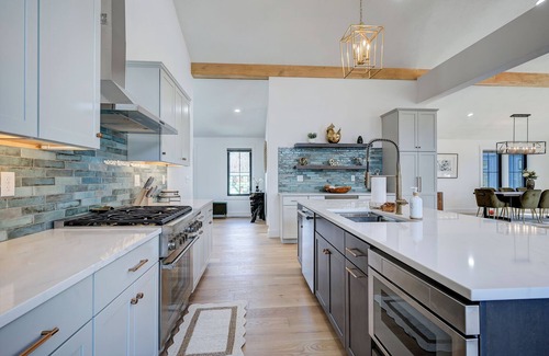 Intervale House | Luxurious Newly Built 4-bedroom house in charming Bartlett/North Conway Area