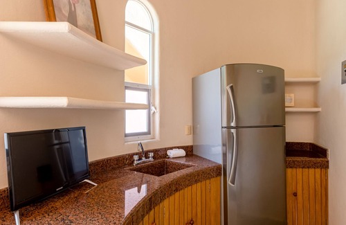 Hidalgo House | Luxurious Oceanfront Villa - Steps from Manzanillo Beach - Best View in Puerto