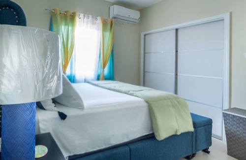 Lucea House | Luxurious Ocean View house in a Gated Community