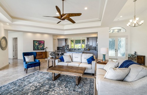 Kahaluu-Keauhou House | Luxurious Oceanview Home w/Pool, AC & BBQ Lanai: Blue Hawaii