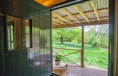 Clachan of Campsie Cabin | Luxurious Off-Grid Cabin Retreat in Glasgow