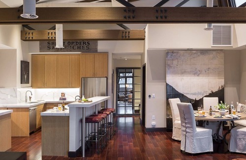 Jackson Villa | Luxurious penthouse property located in the heart of downtown Jackson Hole