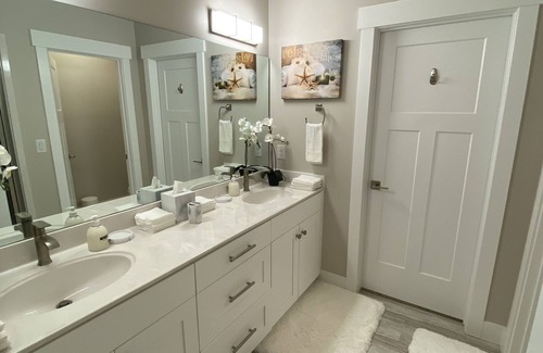 South Jordan House | Luxurious Private Apartment in South Jordan, Utah