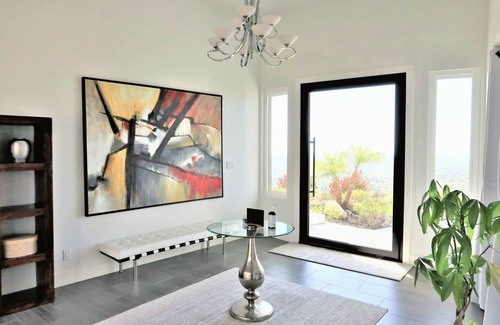 Vista House | Luxurious Resort Style 3BR + Office w/Stunning Ocean Views, Pool, Spa & Sauna