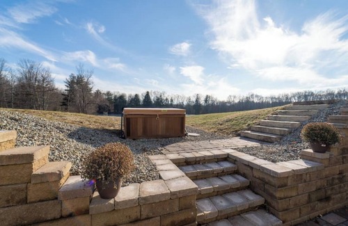 Mercer House | Luxurious retreat for body&soul/king suite/hot tub