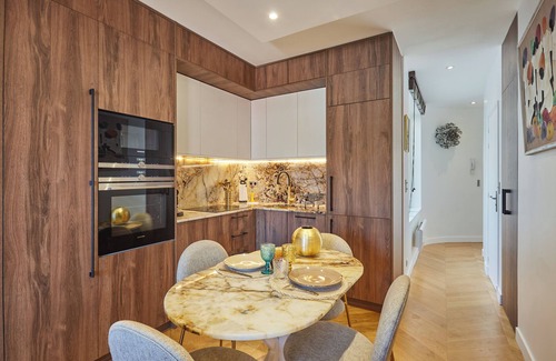6th Arrondissement Apartment | LUXURIOUS Saint Germain des Prés - Ambre