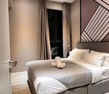 Kuala Lumpur Apartment | Luxurious Stay at Millerz Square by Yuan Suite