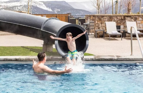 Peak 8 Condo | Luxurious Suite on Grand Colorado at bottom of Peak 8 - Sleeps 4