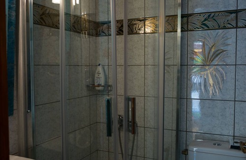 Trifylia Apartment | Luxurious Suite seafront Kalo Nero Beach