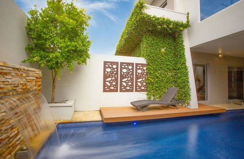 Ocean Grove House | Luxurious Terrace Hideaway with Heated Pool