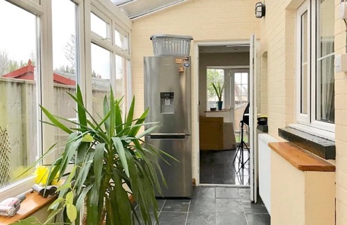 Exmouth Apartment | Luxurious, very spacious one bedroom flat