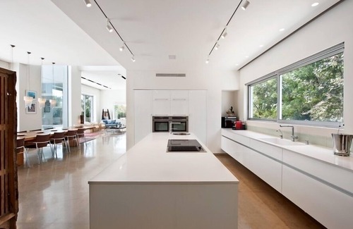Caesarea Villa | Luxurious villa with fenced swimming pool in the Caesarea Golf area