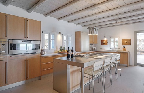 Kalafatis Villa | Luxurious Villa With Stunning sea View in Mykonos