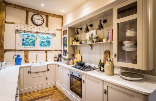 Westcott House | Luxuriously presented converted barn set in romantic private setting.