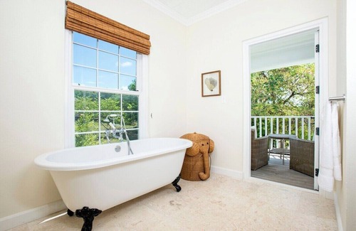 Governor's Harbour House | Luxuriously Restored Historic Hilltop Estate