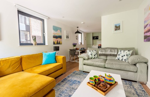Old Town Apartment | Luxury 1 bed apartment with castle view