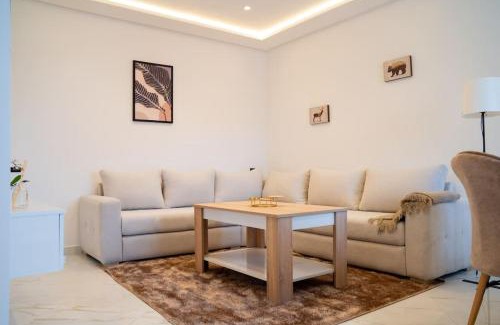 Tanja Balia House | Luxury 1-bedroom apartment Living in Tangier